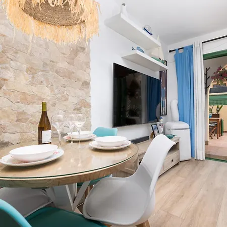 Home2book Cozy Duplex, Terrace & Pool, Caleta 칼레타데푸스테