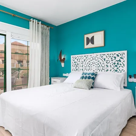 Home2book Cozy Duplex, Terrace & Pool, Caleta 아파트